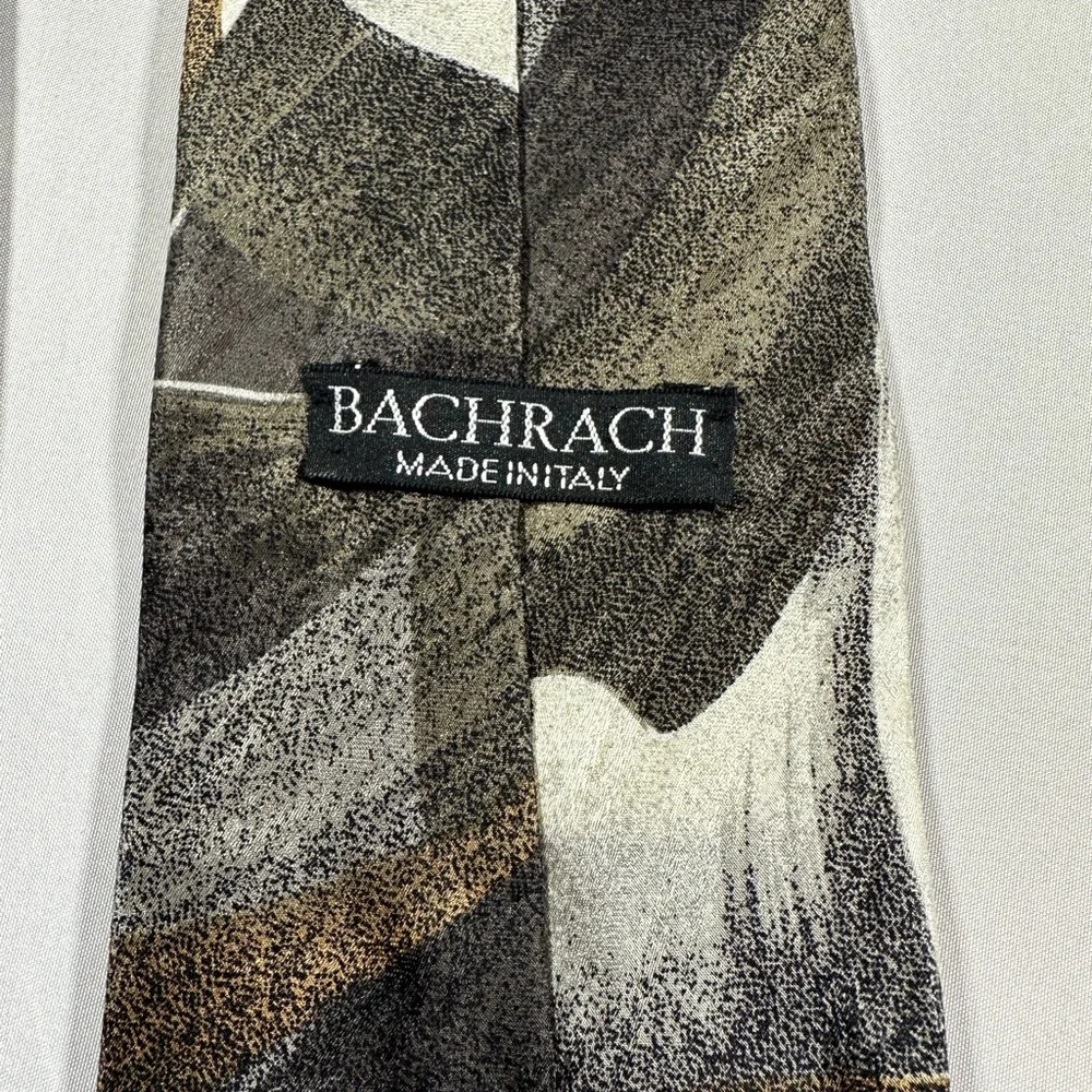Men’s Italian Silk Bachrach Necktie​ - Picture 6 of 6